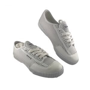 NWB Feiyue White Leather Sneaker Size 8 Women